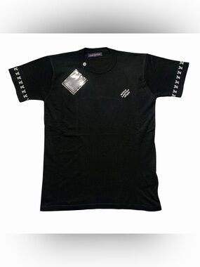 Louis Vuitton Marguerite Logo Sleeve Tee